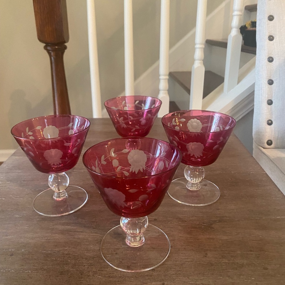 SET OF 4 GLASTONBURY-LOTUS CRANBERRY 4 1/8" CHAMPAGNE Glasses